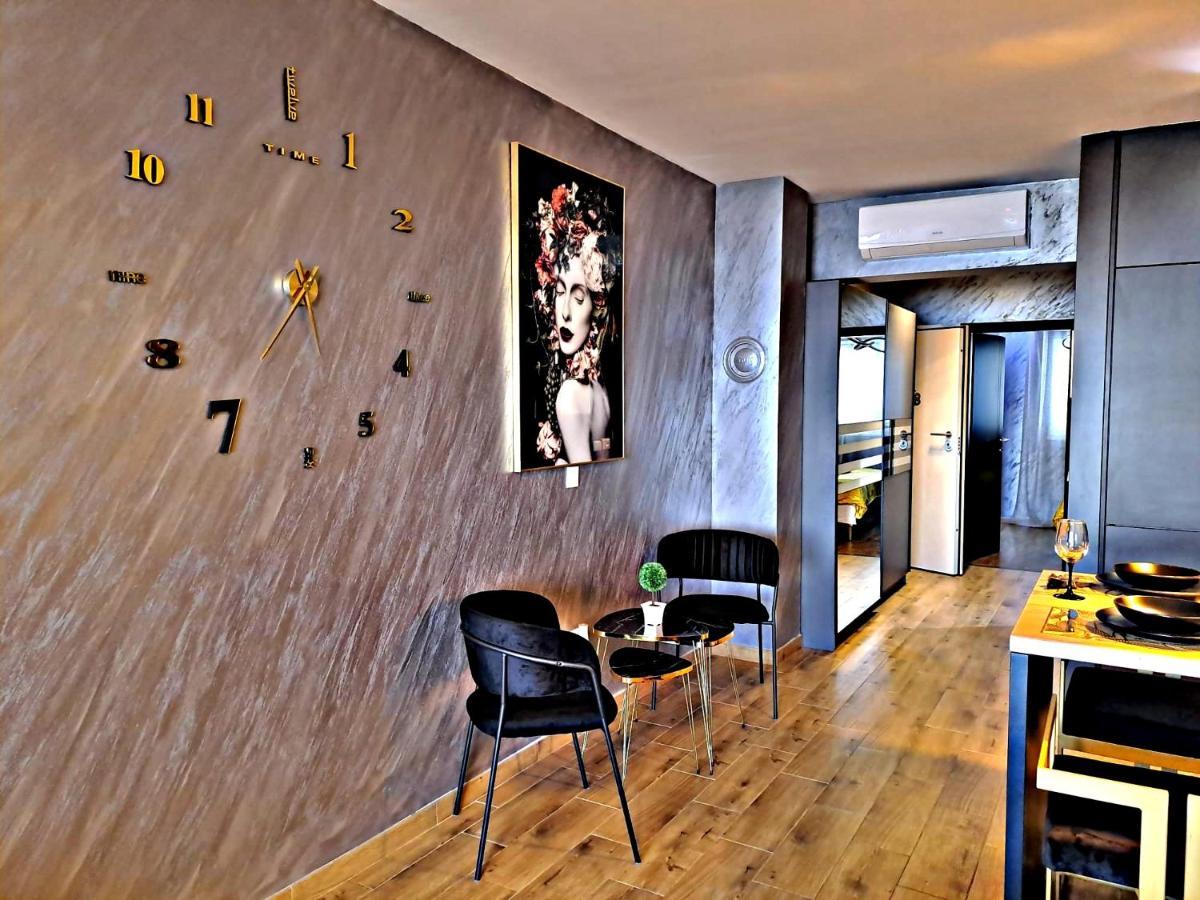 Apartman Aria De Lux Makarska Bagian luar foto