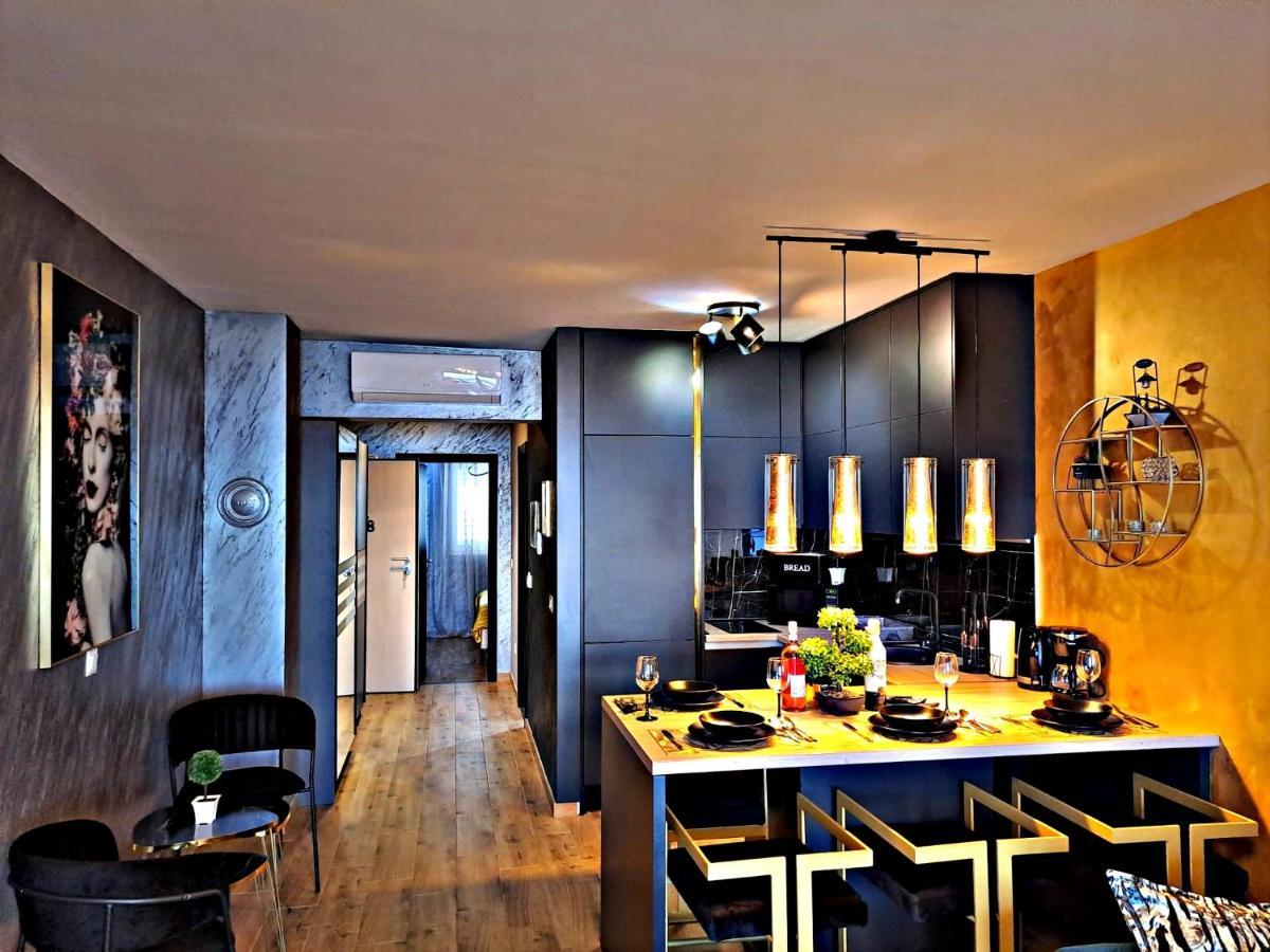 Apartman Aria De Lux Makarska Bagian luar foto
